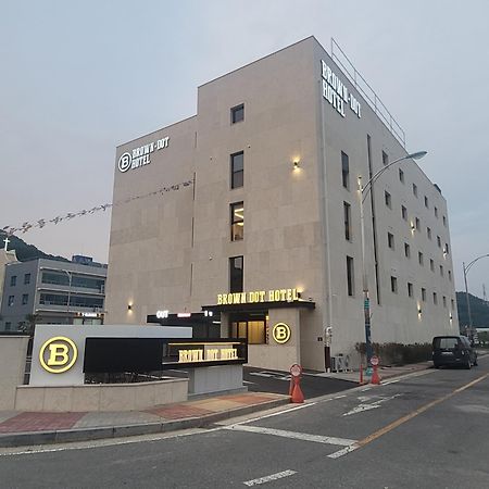 Mokpo Brown Dot Hotel Namak Extérieur photo